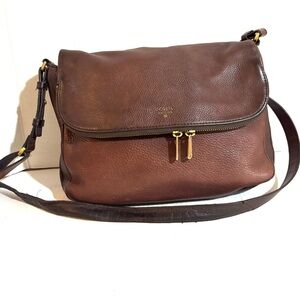 Fossil Brown distressed Leather Crossbody Bag with Gold Hardware